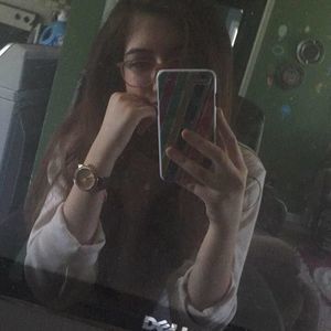 Meet your Posher, Sierra